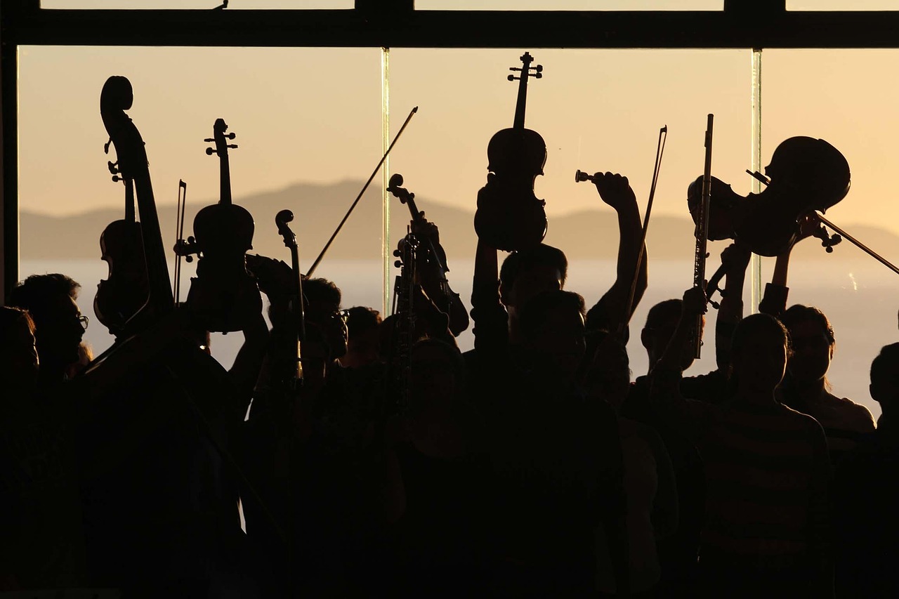Informationen zum Unterrichtsbeginn, Neuanmeldungen und unserem Projekt "Entdecke Musik" am Standort Berlin 2022